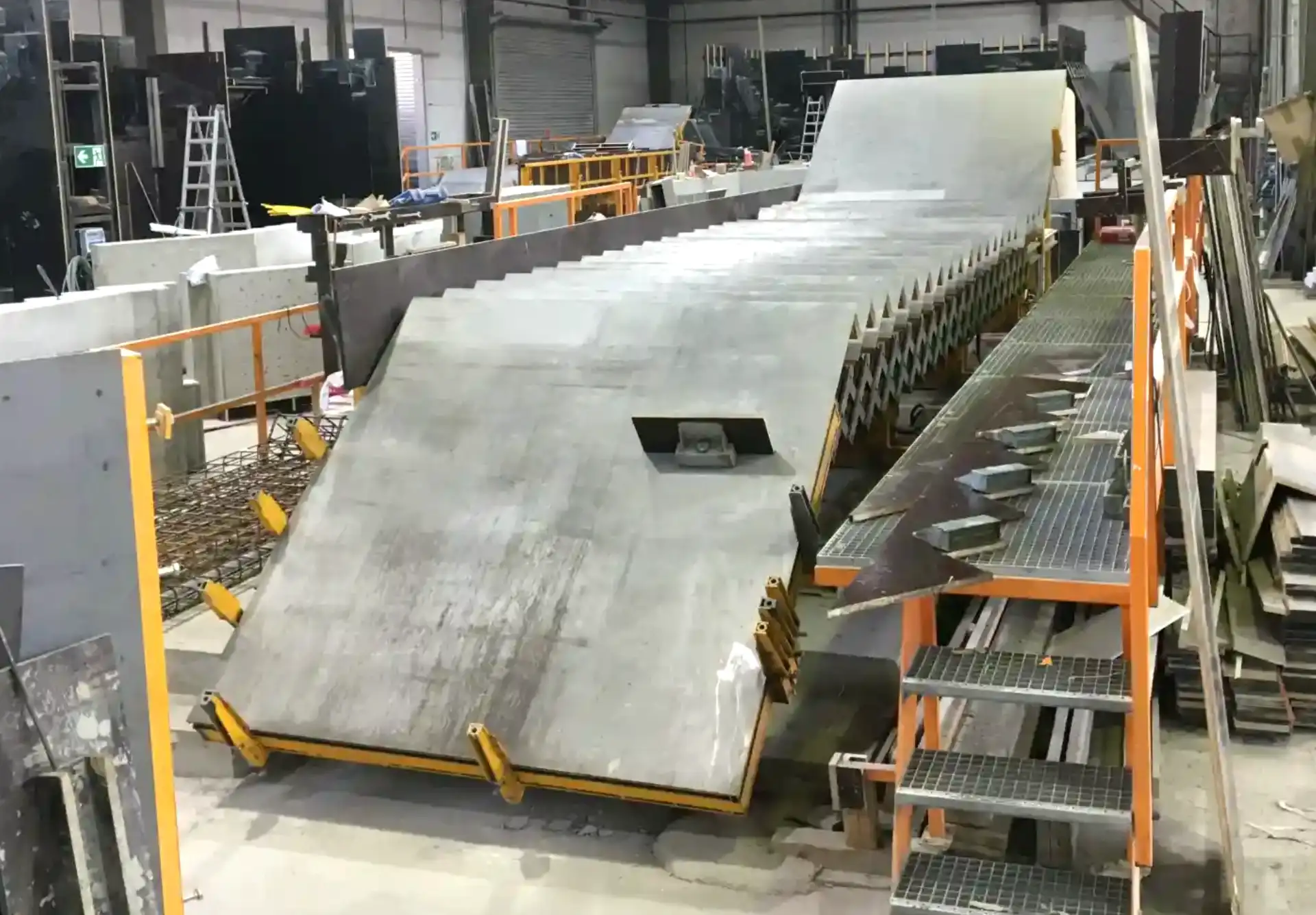 _htb_produkte_03_betontreppen_fertigung_treppen