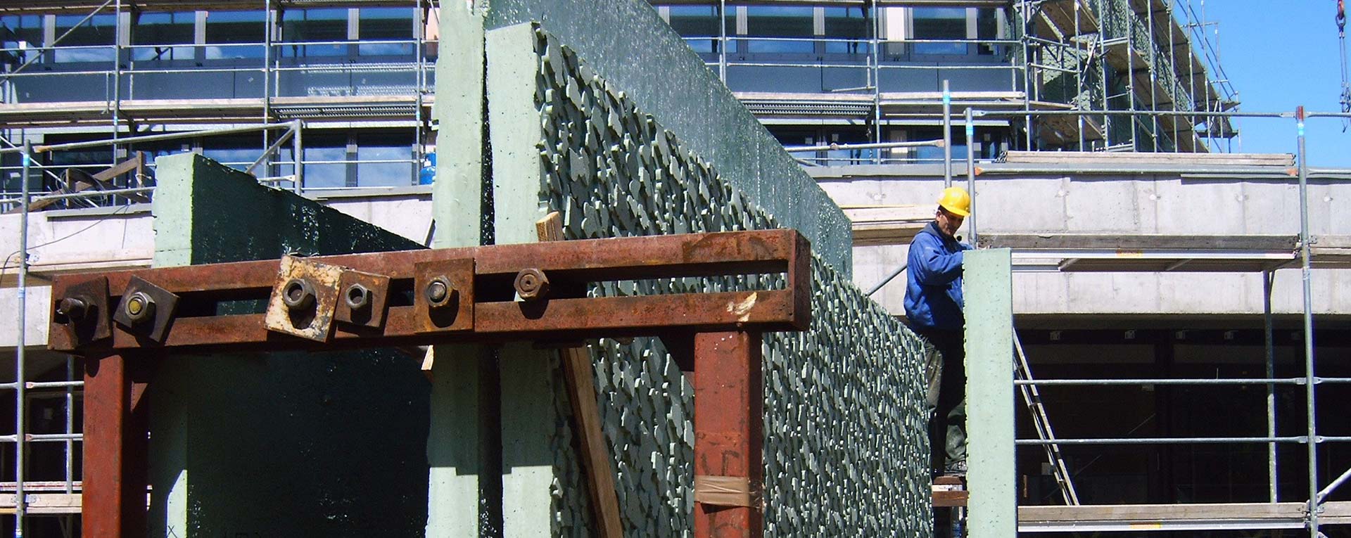 _wesling_htb_seitenheader_betonwaende_1920x765